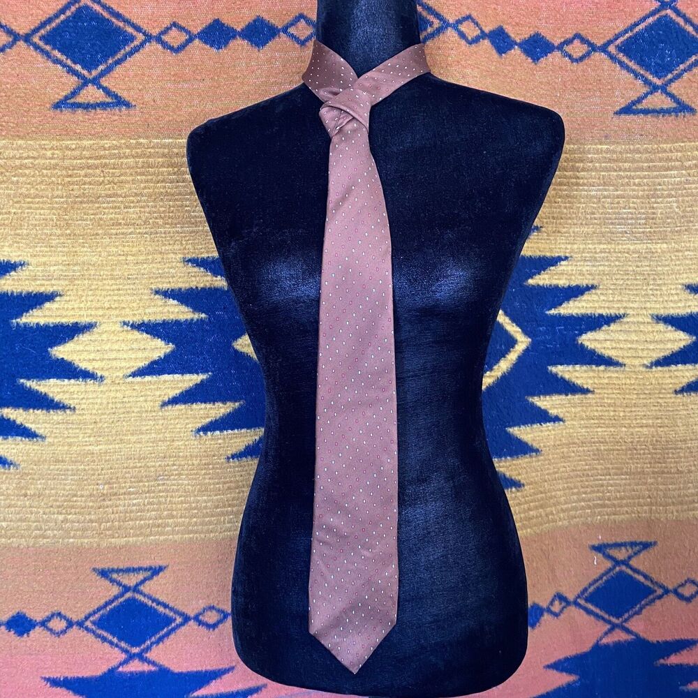 Vintage Pierre Cardin 100% Silk Necktie. Mocha. The Bon. Classic Short. Men’s.